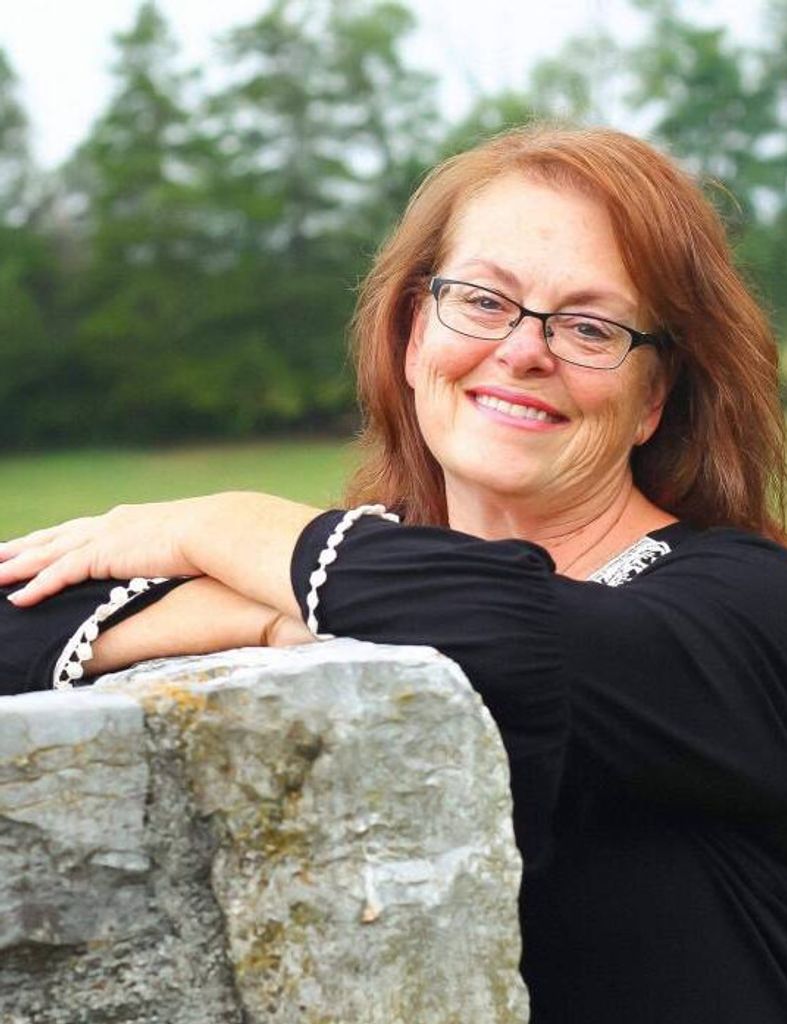 Lisa Lynn (Jeannette)  Stowe Profile Photo