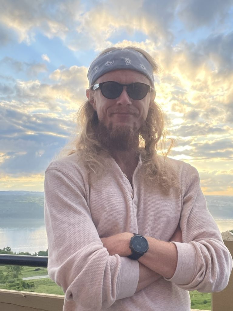 Dustin Aaron Strom Profile Photo