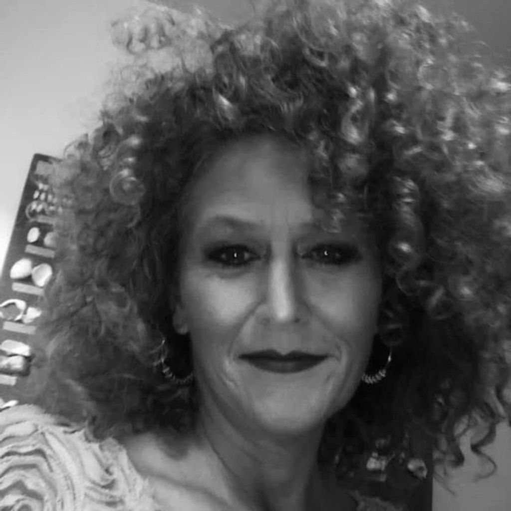 Genevieve Cousins Delk Profile Photo