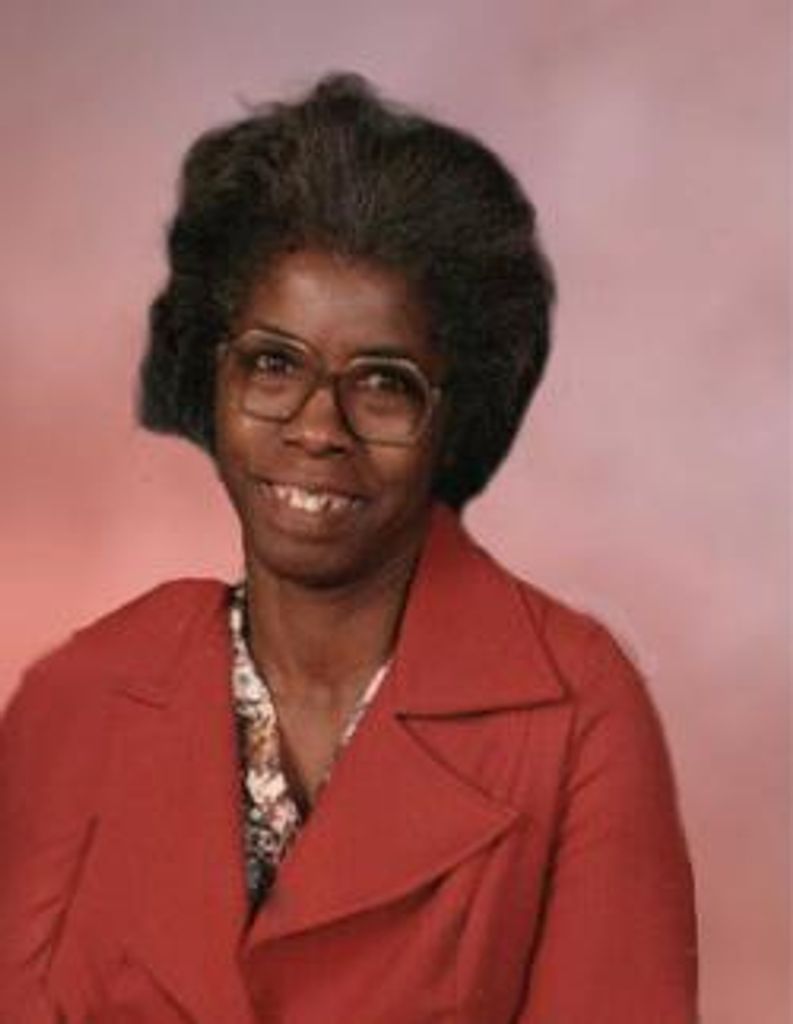 Mrs. Luella Burgman Simmons