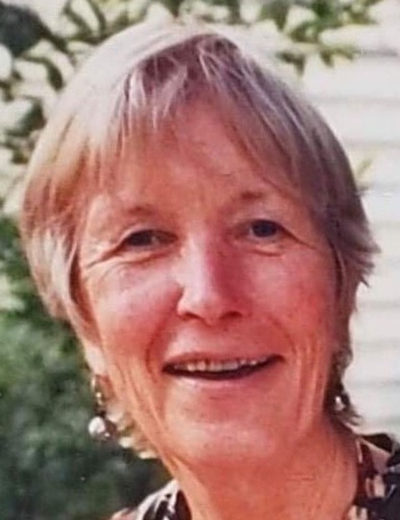 Julianne (Ness)  Green
