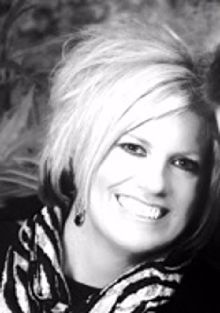 Cindy (Kroeger)  Bauer