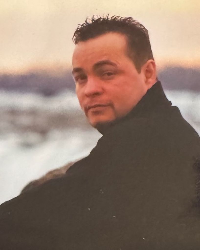 Luis Lopez