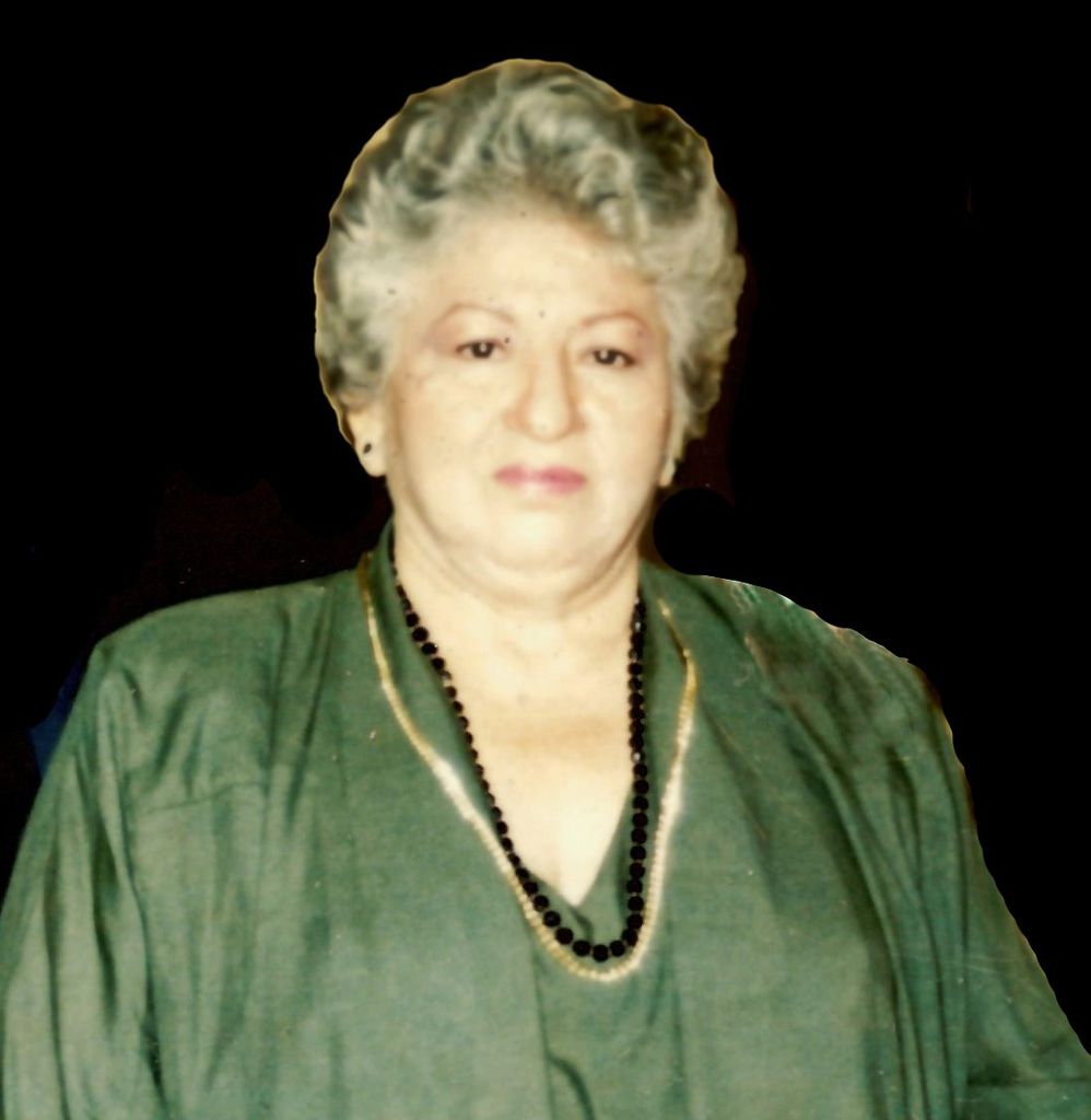 Genoveva Cevallos De Navarro