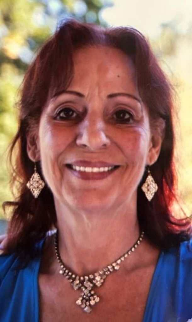 Yvonne Decarlo Dake Profile Photo