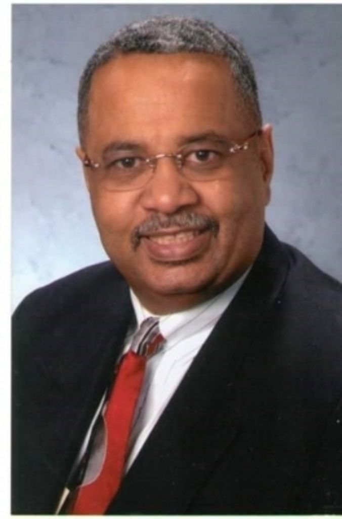 Phillip Gleaves Profile Photo