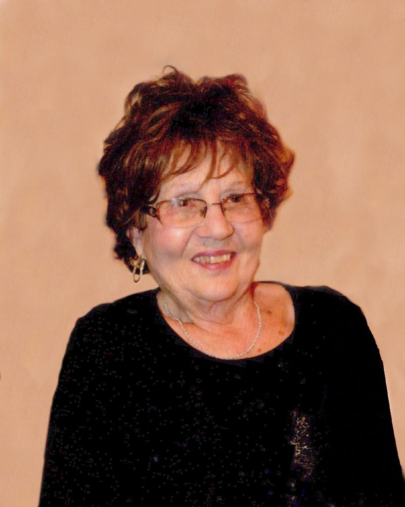 Helen L. Schmitz Profile Photo