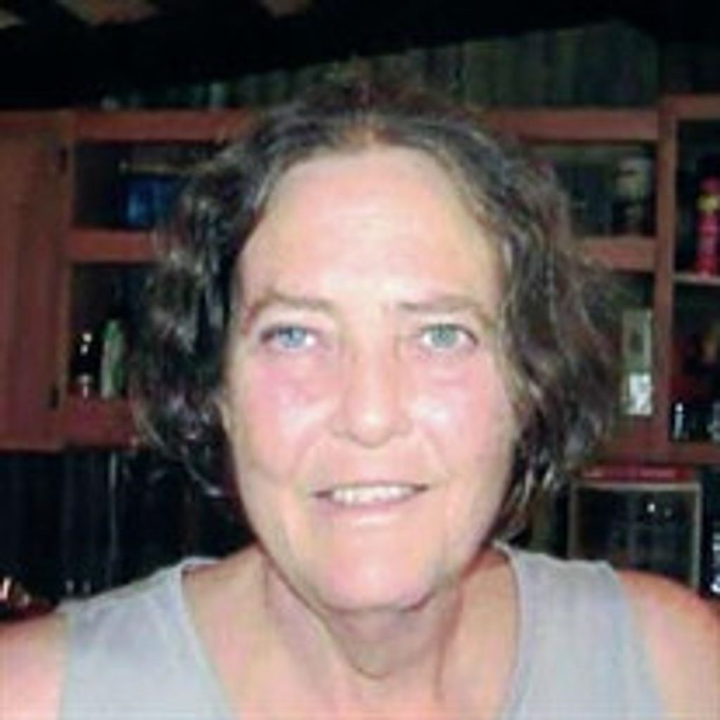 Lisa Dee Gonsalez