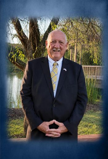 Tommie Lee Jones Profile Photo