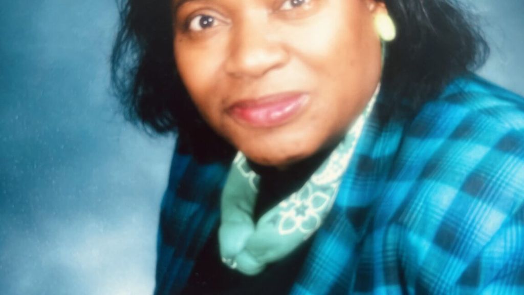 Robie Nadine Green