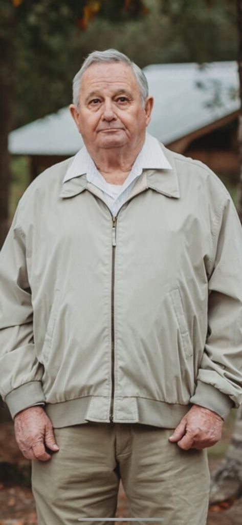 Charles Hyatt Profile Photo