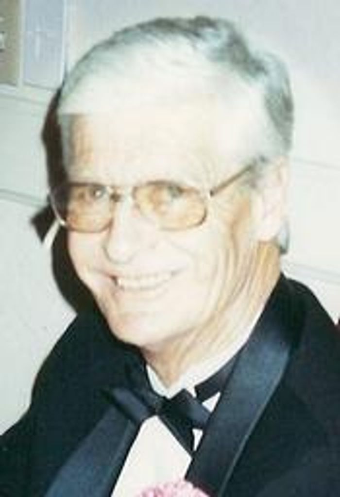 Robert "Bob" Hill Leighton