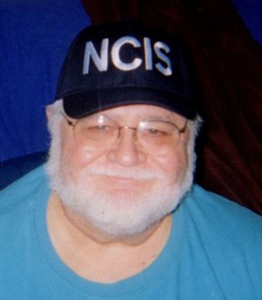 Louis Britten Profile Photo