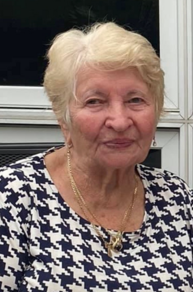 Joan Mrzyglocki Profile Photo