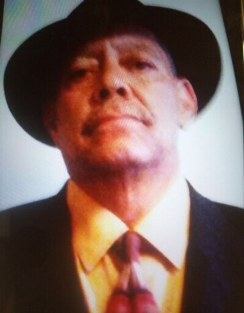 Lionel Lewis Profile Photo