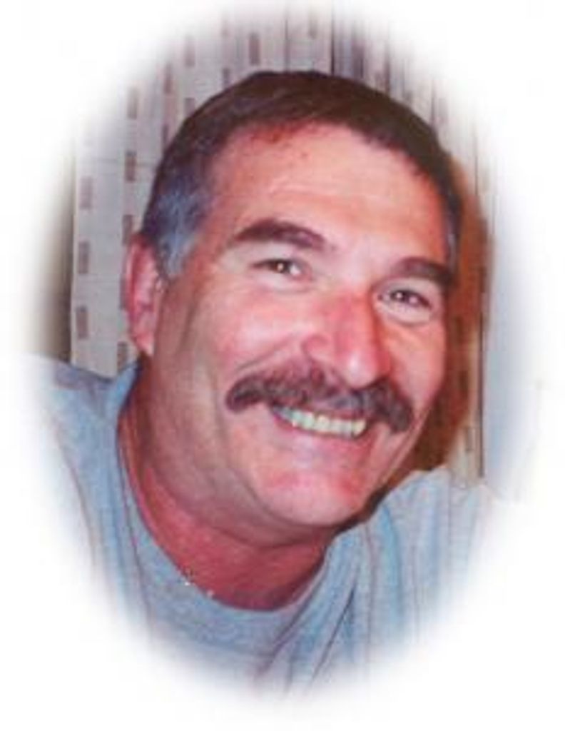 Paul  Castonguay