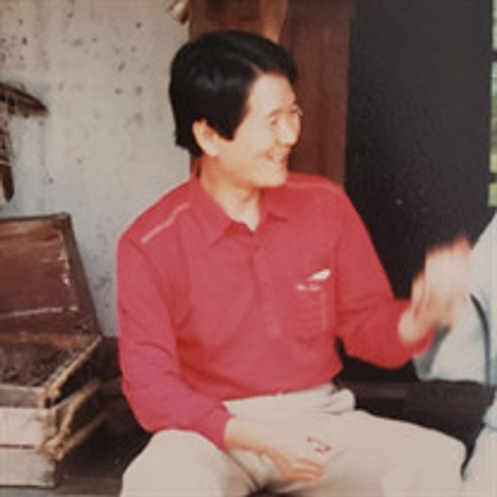 Seung Jo Lee