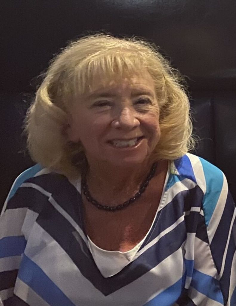 Karen Lynne (Schnitz)  Juszak Profile Photo