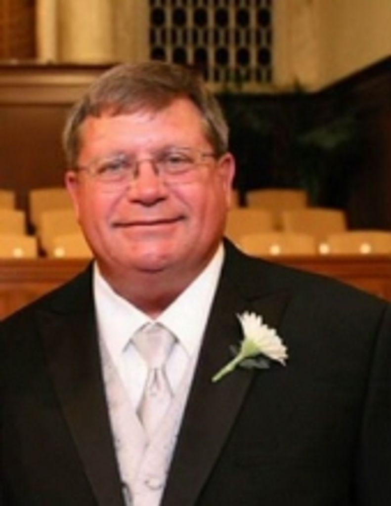 Chris John Bloomfield Profile Photo