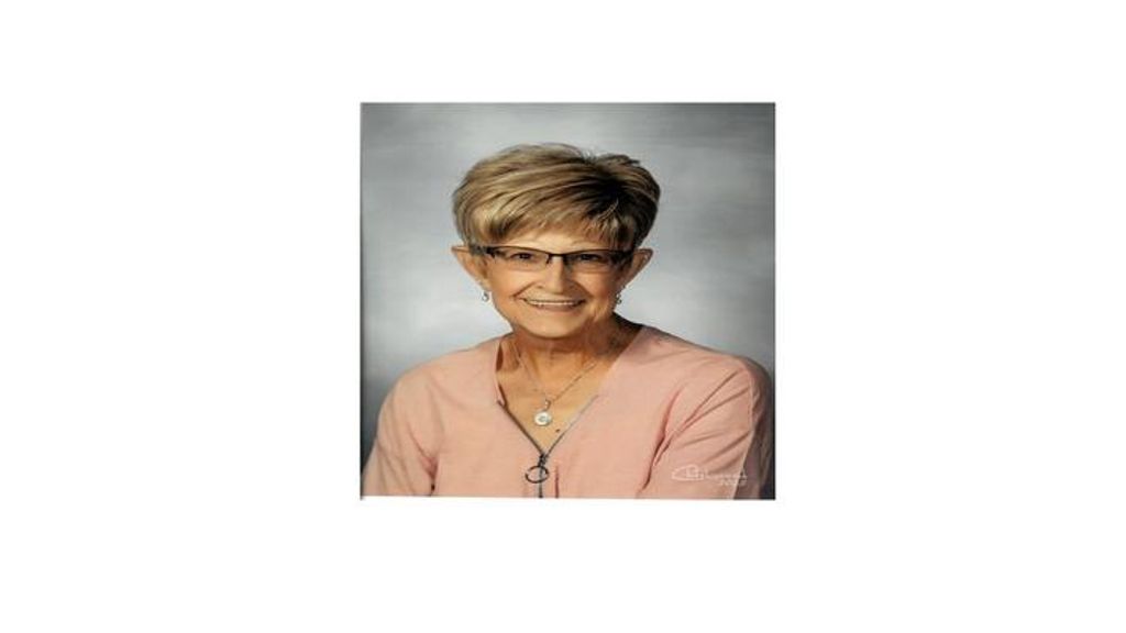 Lois Suzanne Hartlein Profile Photo