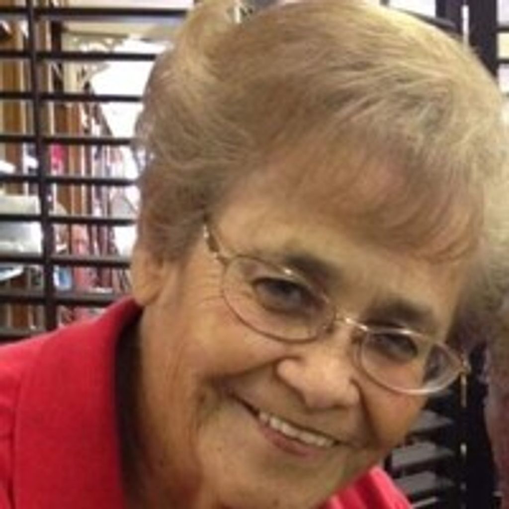 Emma Castillo (Tulia) Profile Photo