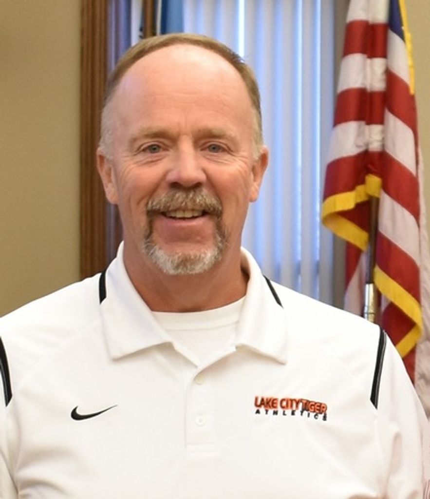 Paul Victor Holland Profile Photo