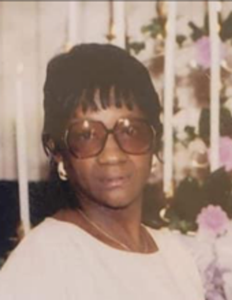 Claudine Harvey Profile Photo