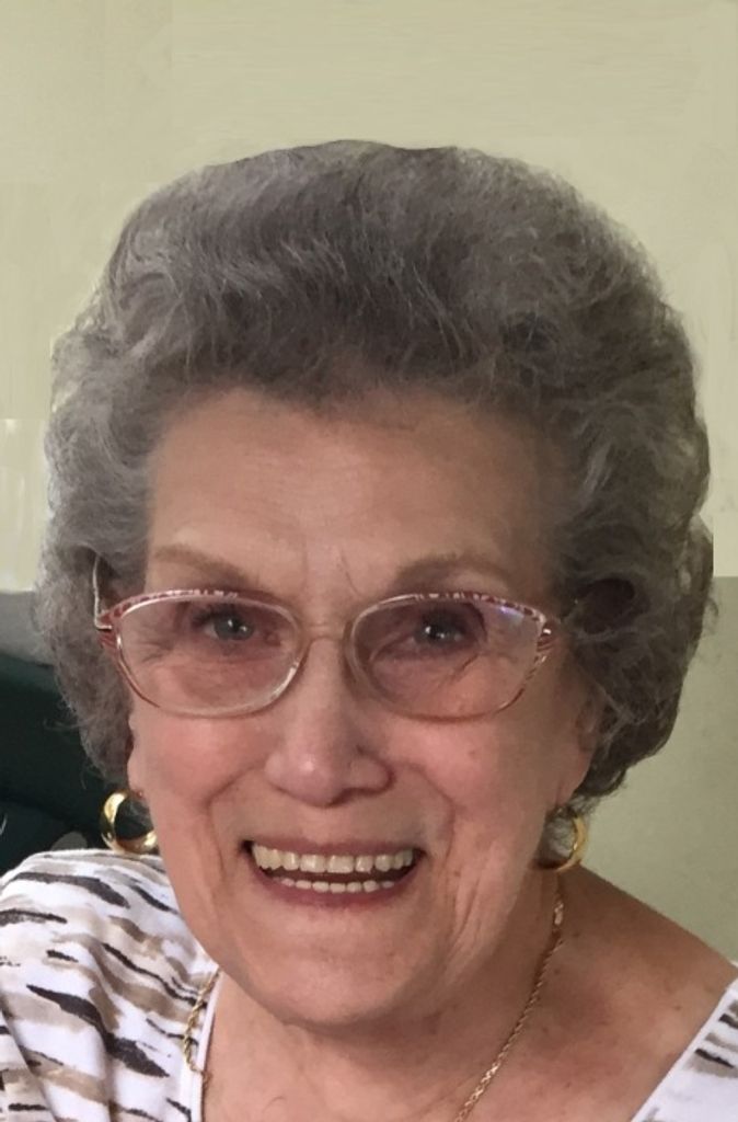 Teresa      "Tess" (Palinsky)  Bender Profile Photo