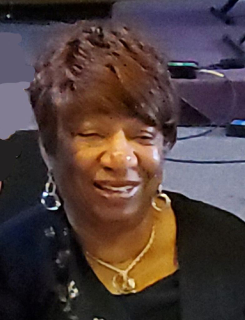 Louise Ash Profile Photo