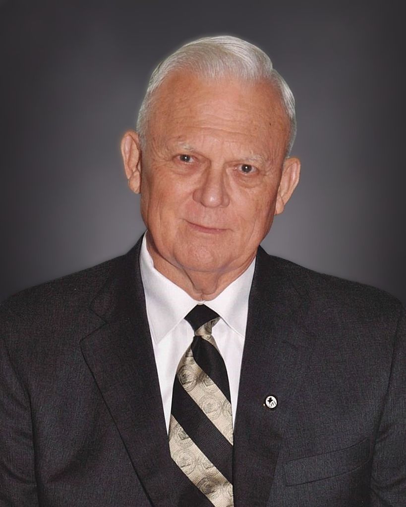 Glenn Edward Organ Profile Photo