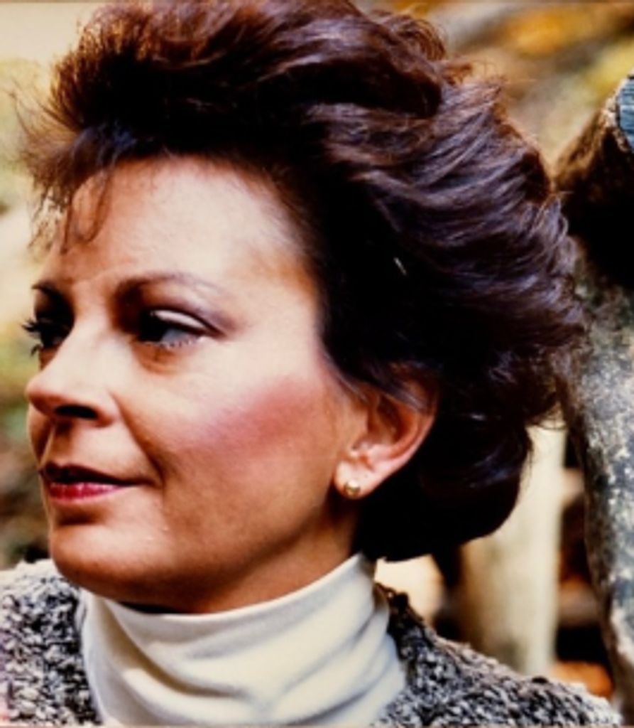 Linda L. Smith (Savage)
