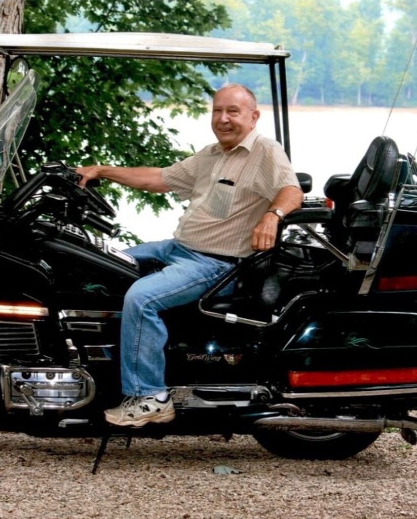 Charles  E Martin Profile Photo