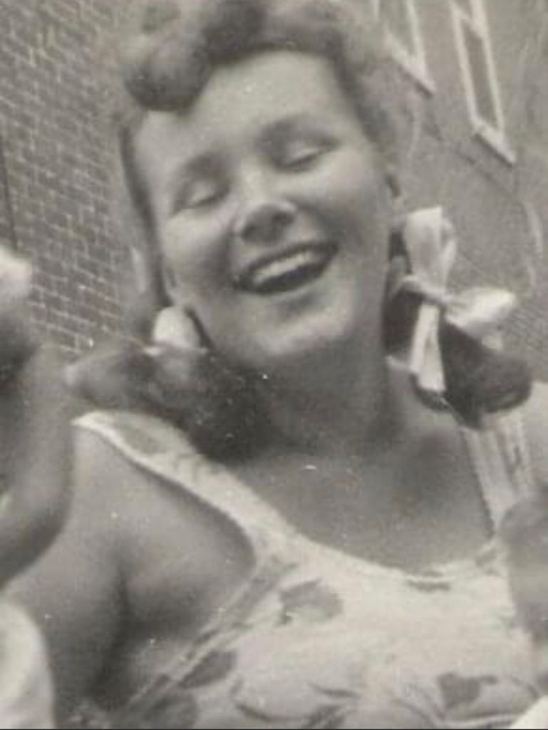 Alma Lenore Dusold Profile Photo