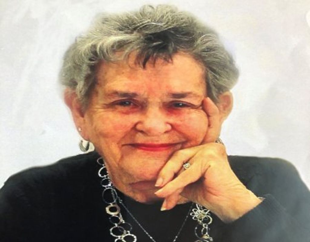 Caroyl  Winecoff Carpenter