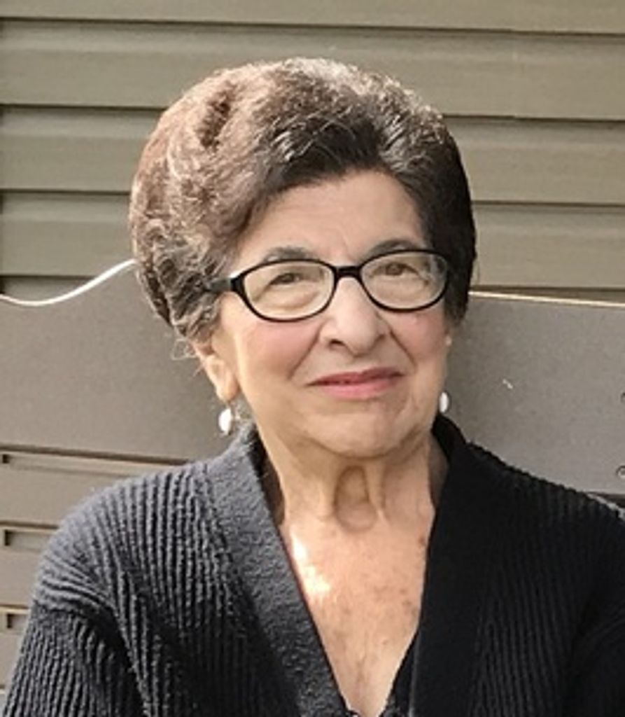 Emma Guarino Profile Photo