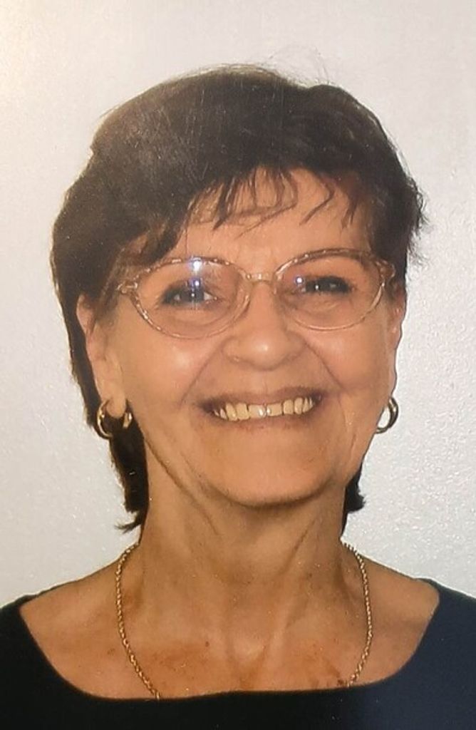 Lozine Lowery Shelton