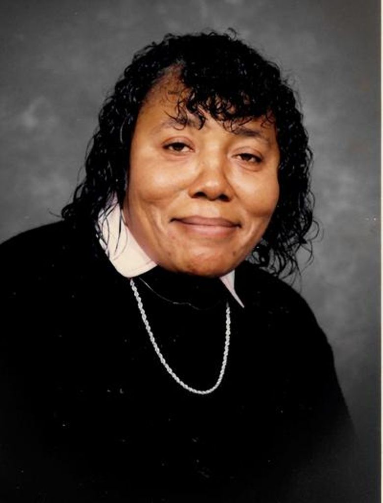 Eva Mae Mangruem Profile Photo