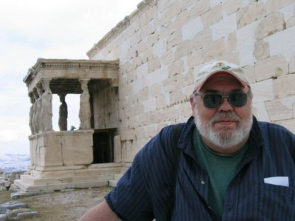 Glen Wallace Singer Profile Photo