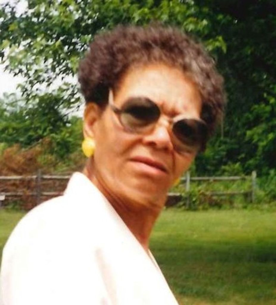 Elaine Davis Jones Profile Photo