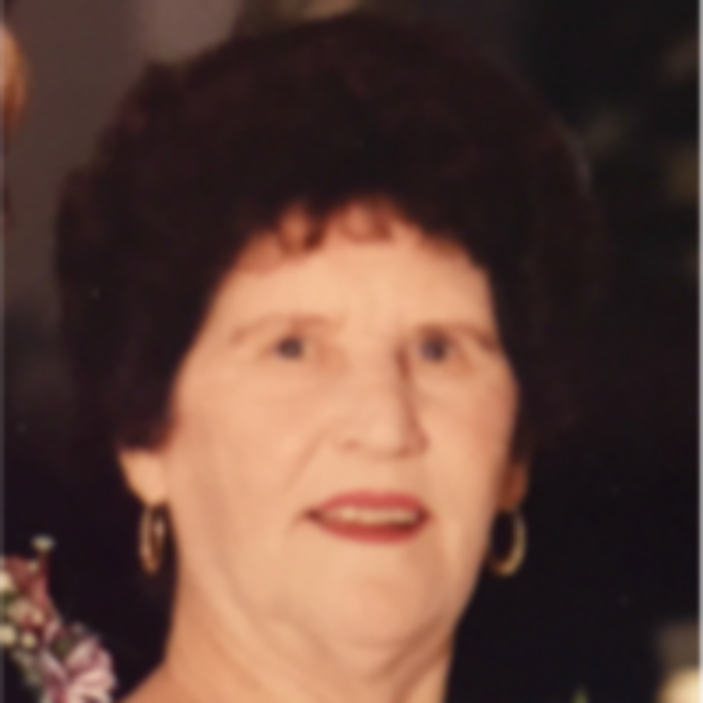 Louise Mays Uzdzinski