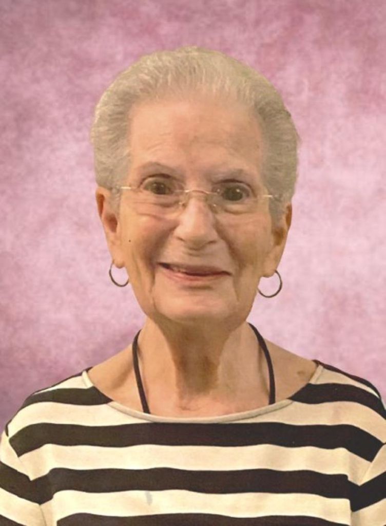 Hannah Adelle Fischer Profile Photo