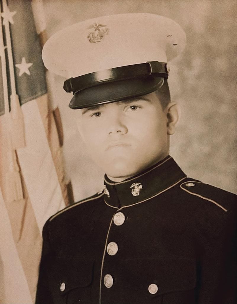 Thomas Adams Profile Photo