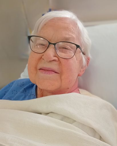 Doris Mae Robillard Profile Photo
