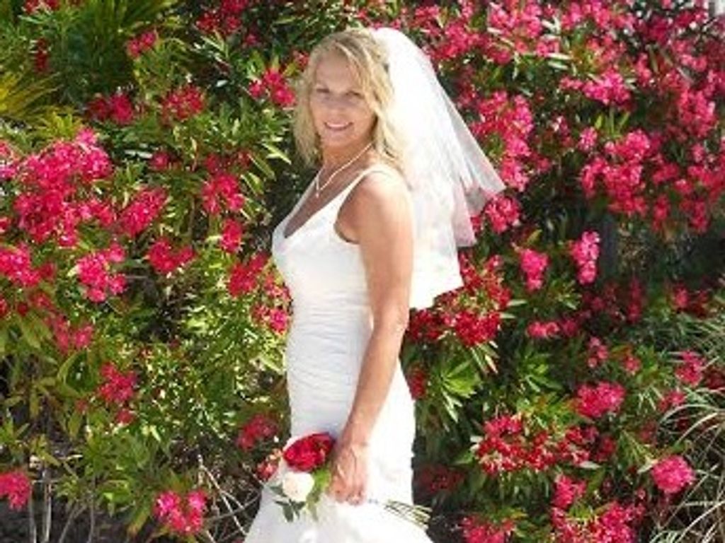 Teri  Lynn Salzer
