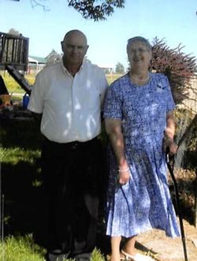 Evelyn Arlene Brooks