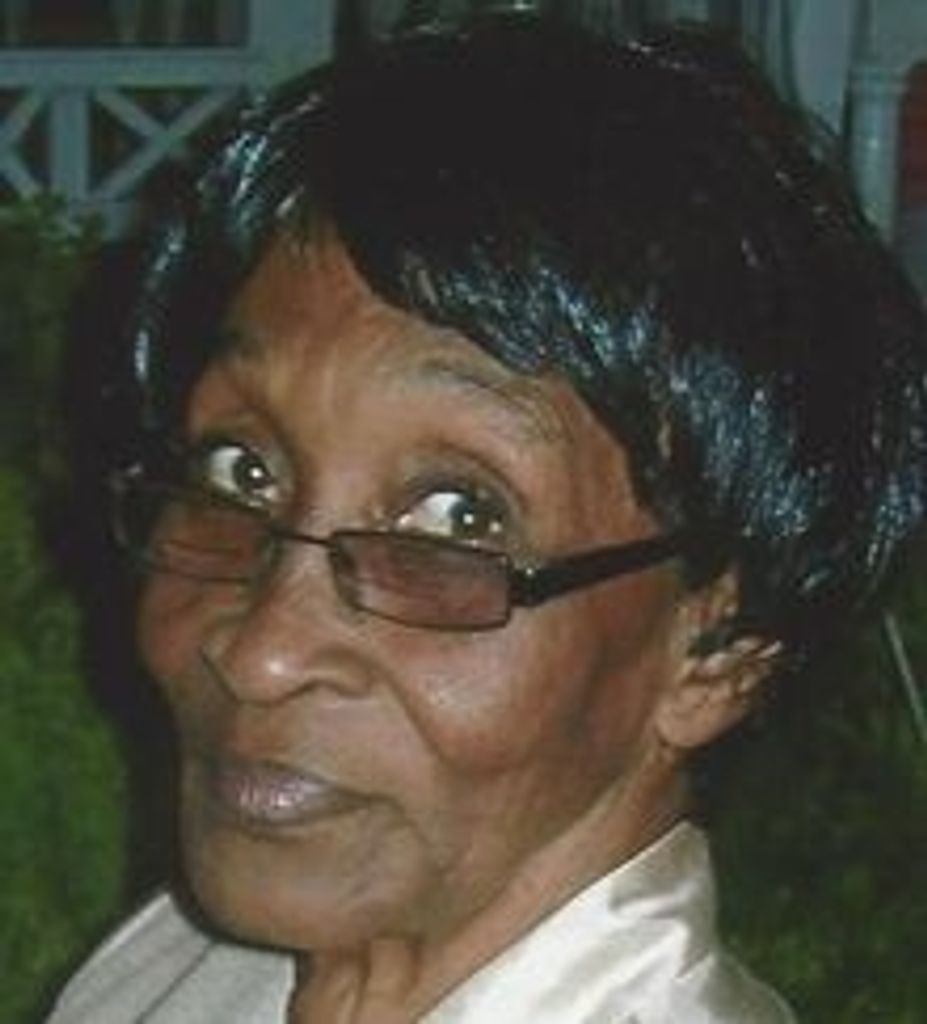 Ms Ione Clarke-Scott