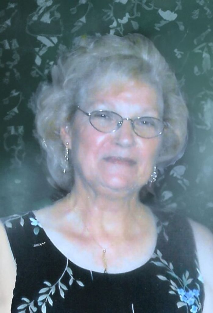 Delores “Susie” Mae (Carmody) Phillips Profile Photo