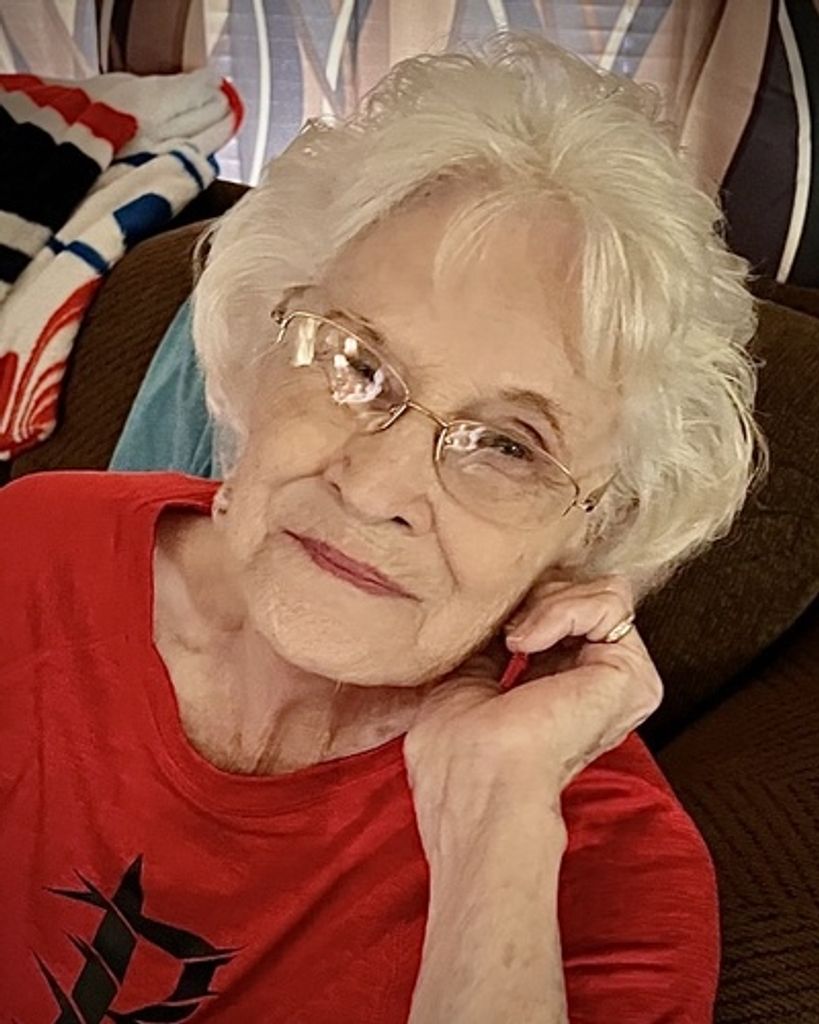 Maxie Louise Blackwell Young Profile Photo