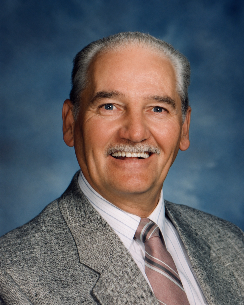 Hugo Voth Profile Photo