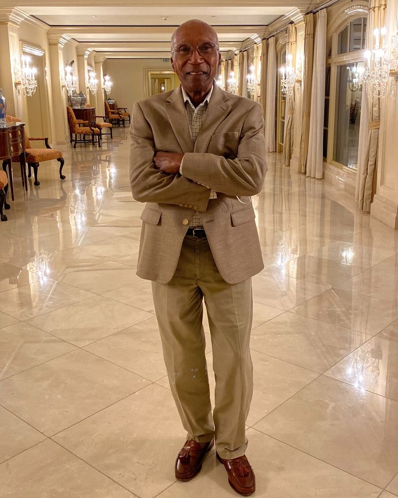Perry Matthews Profile Photo